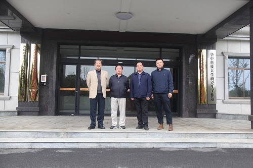 热烈欢迎中国风机协会会长苏永祥同志、长沙鼓风机厂有限公司董事长刘润山同志莅临我司考察指导工作